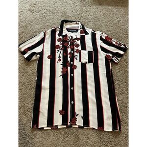 Men's Reason Butting Up Short Sleeve Striped Shirt - Medium